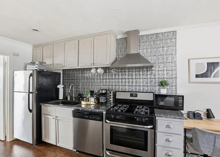 Tcu Gem - Stylish With King Bed & Full Kitchen * Fort Worth
