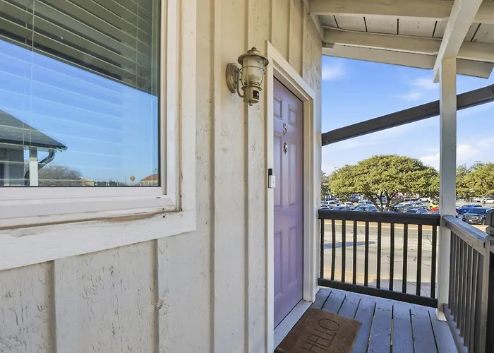 Tcu Gem - Stylish With King Bed & Full Kitchen * Fort Worth